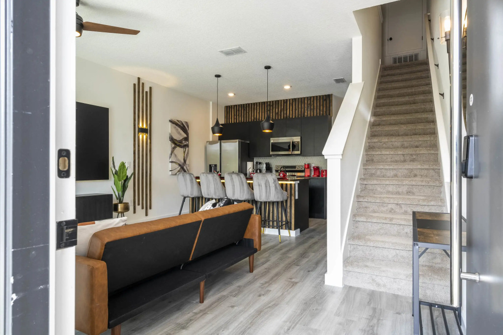 Marvelous 3Bd Close to Disney w Gameroom at The Hub 3409