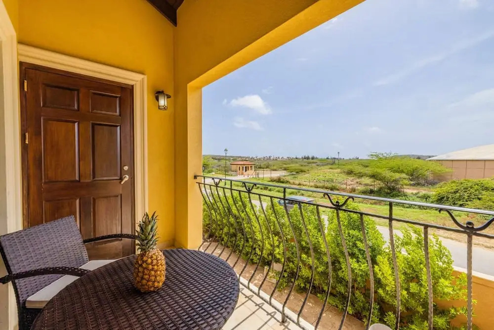 2br2ba Townhome With Pools GYM Gold Coast