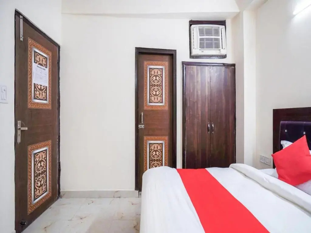 Hotel Pole Star by OYO Rooms