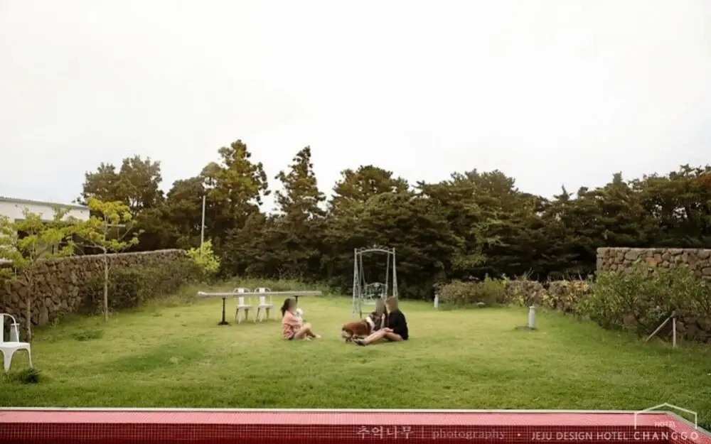 Seogwipo Changgo Pension