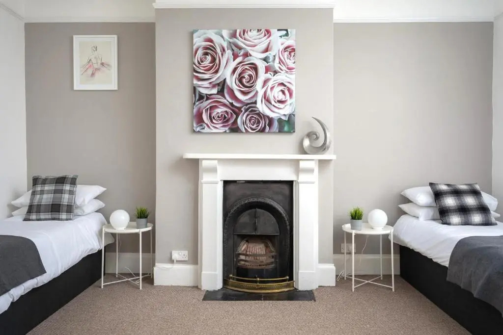 St George's Place - Fab Cheltenham Town House