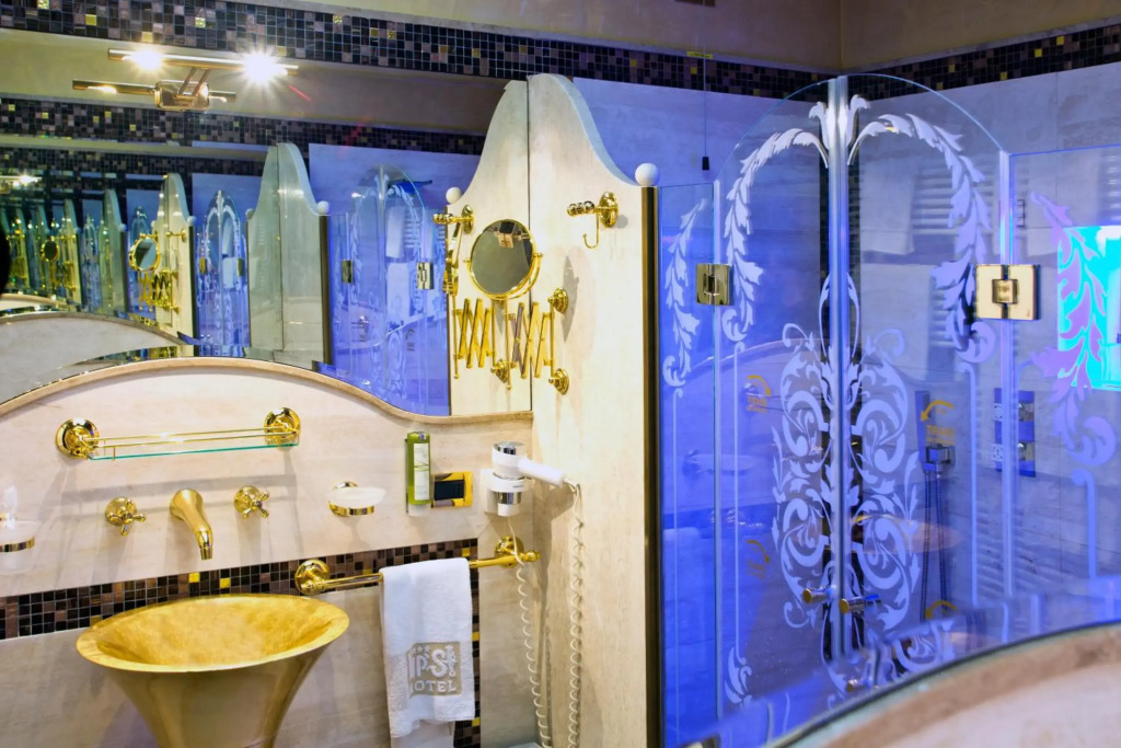 Vips Motel Luxury Accommodation & Spa