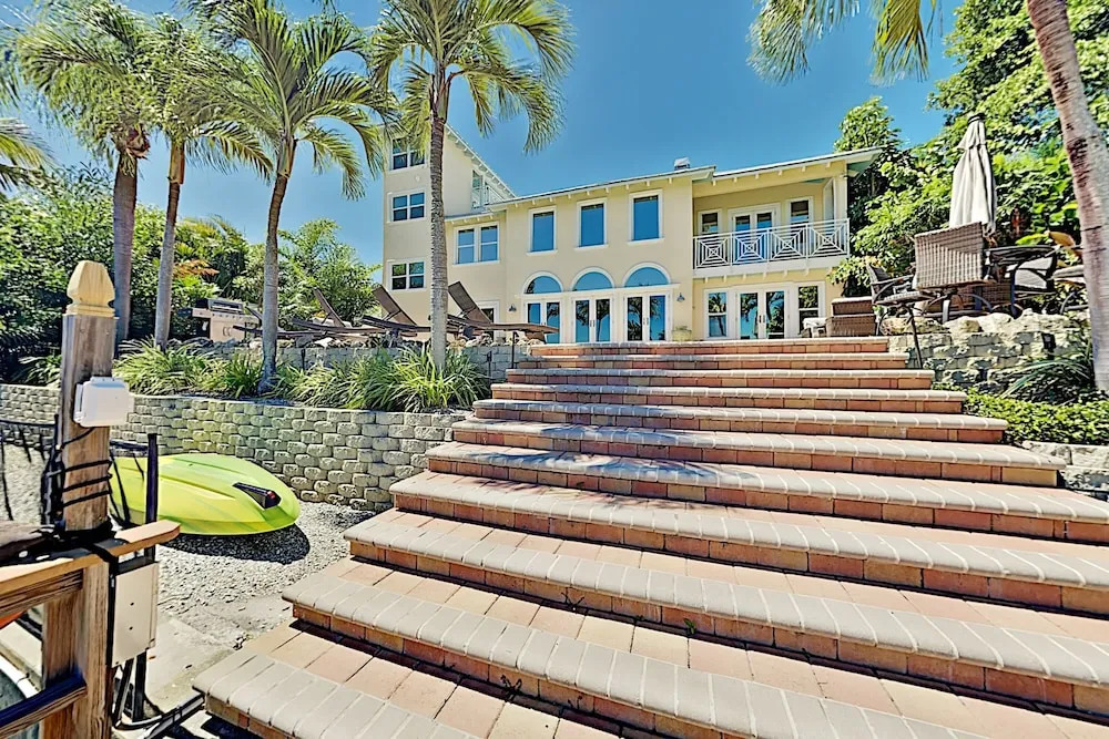 New Listing! Canalside W/ Pool, Walk To Beach 3 Bedroom Home