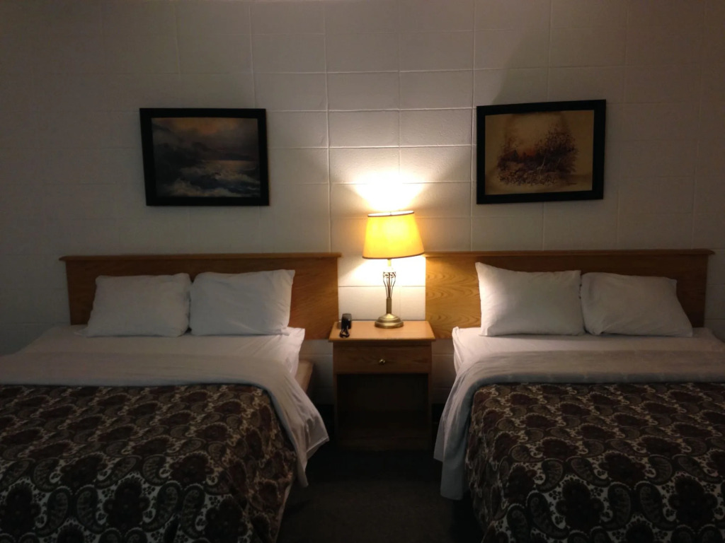Silver crest lodge