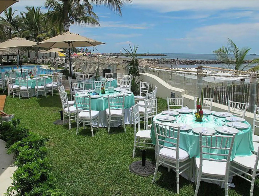 Playa Caracol Hotel & Spa