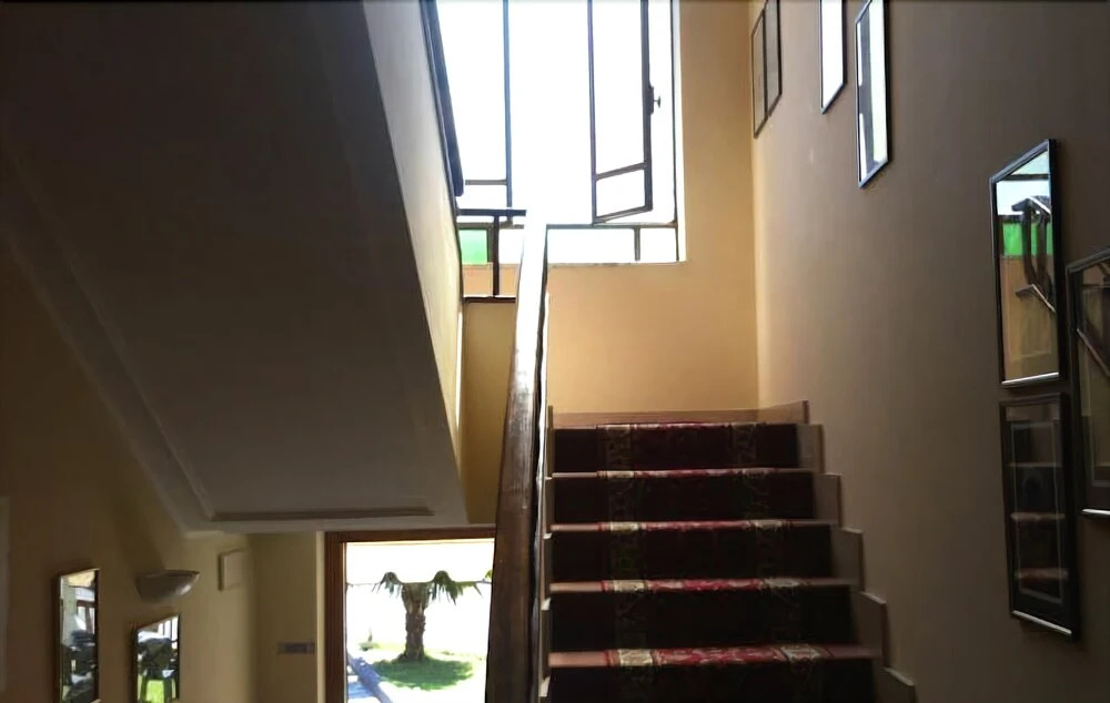 Fell Hotel