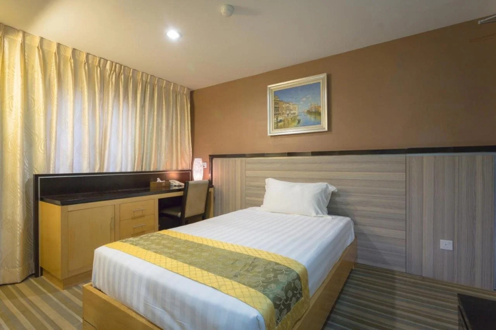 Hotel Hallmark Inn