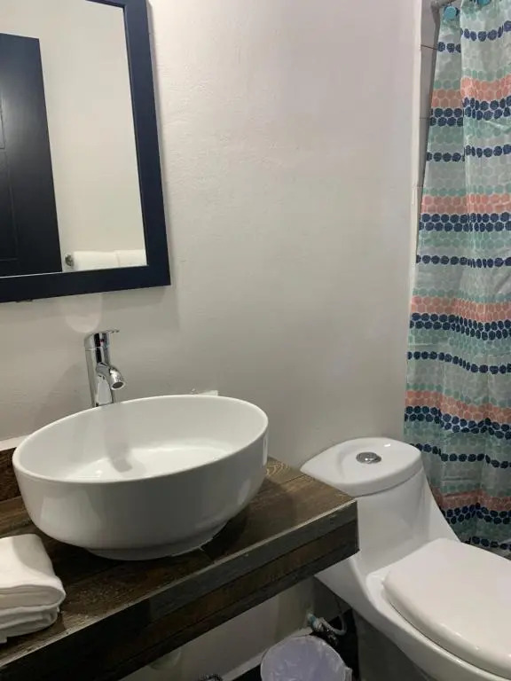 LOMAS SUITES