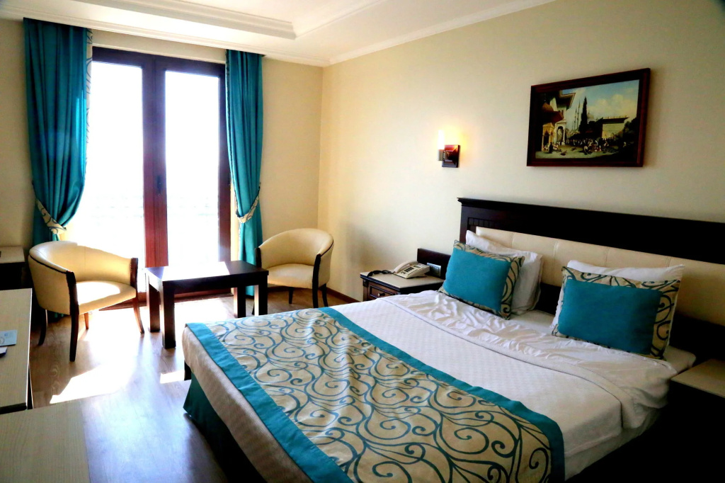 Kumburgaz Blue World Hotel