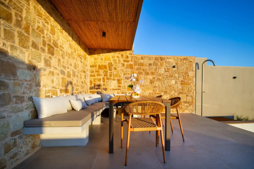 Lithos Villas
