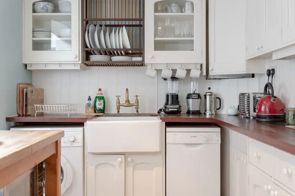 1 Bedroom Apartment in Kennington With Garden