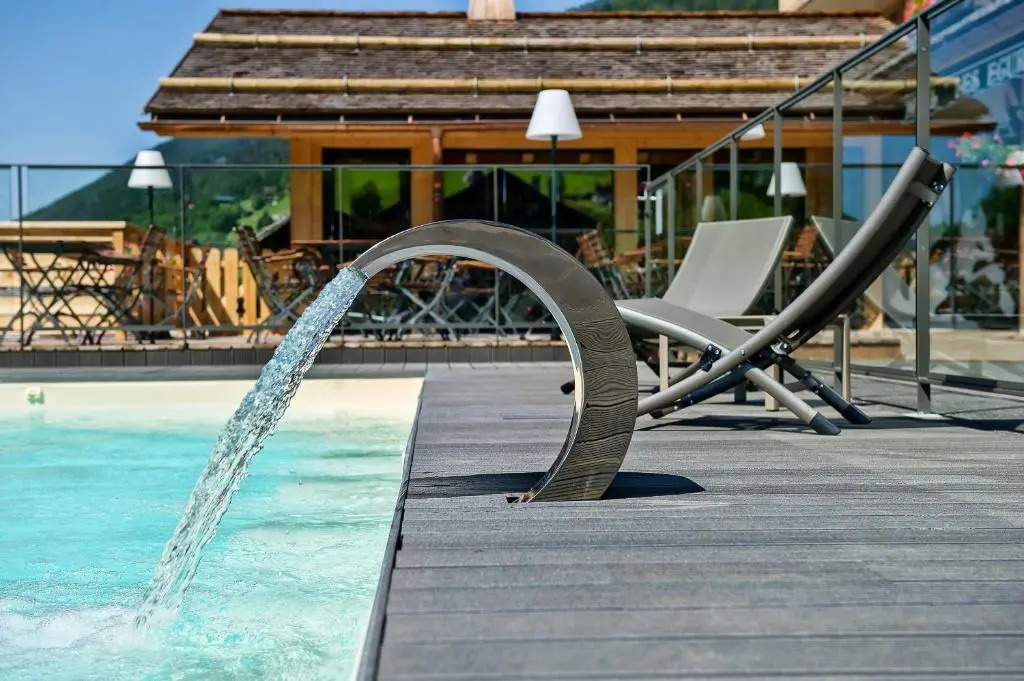 Hôtel-Chalet Les Ecureuils Restaurant, Piscine, Jardin, Garage