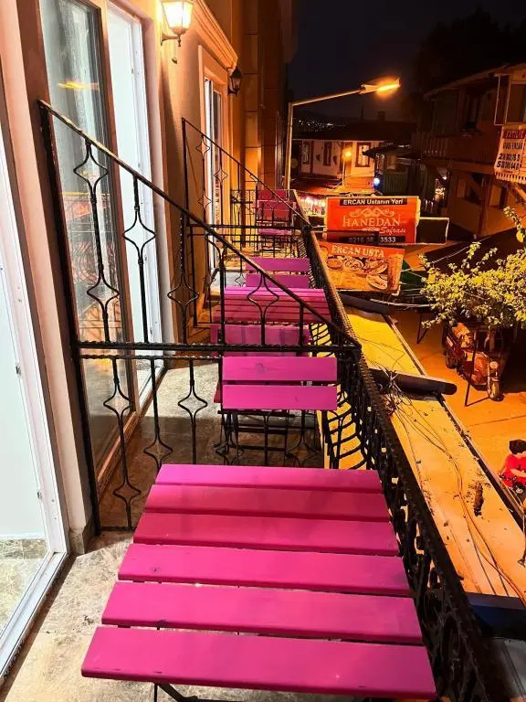 Buyukada Carsi Pansiyon