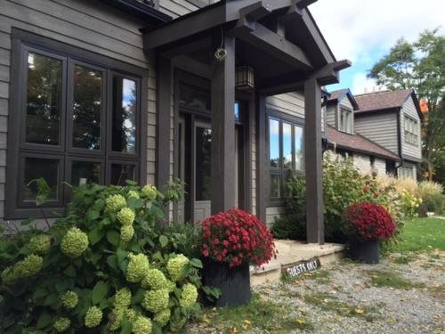 Sequel inn Creemore