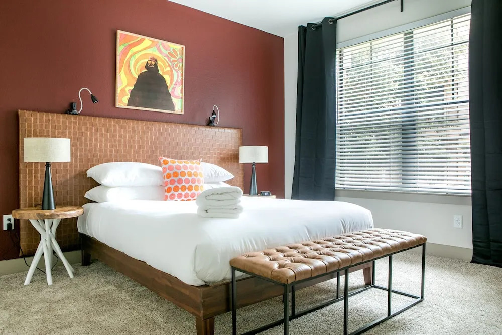 WanderJaunt - North Austin Apartments