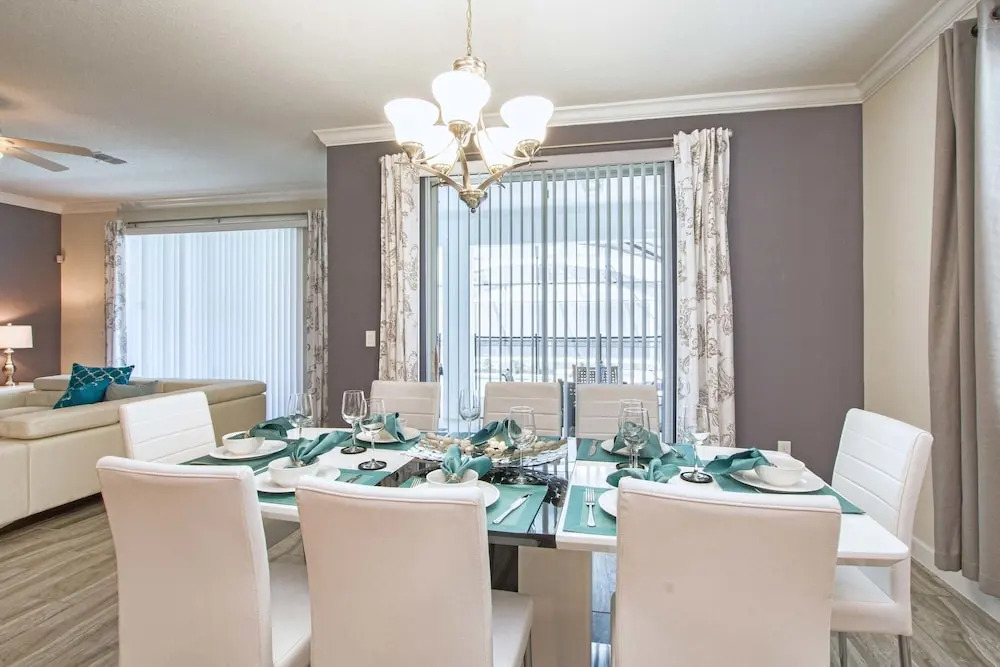 Storey Lake- 6 Bedroom Pool Home- 1653ST
