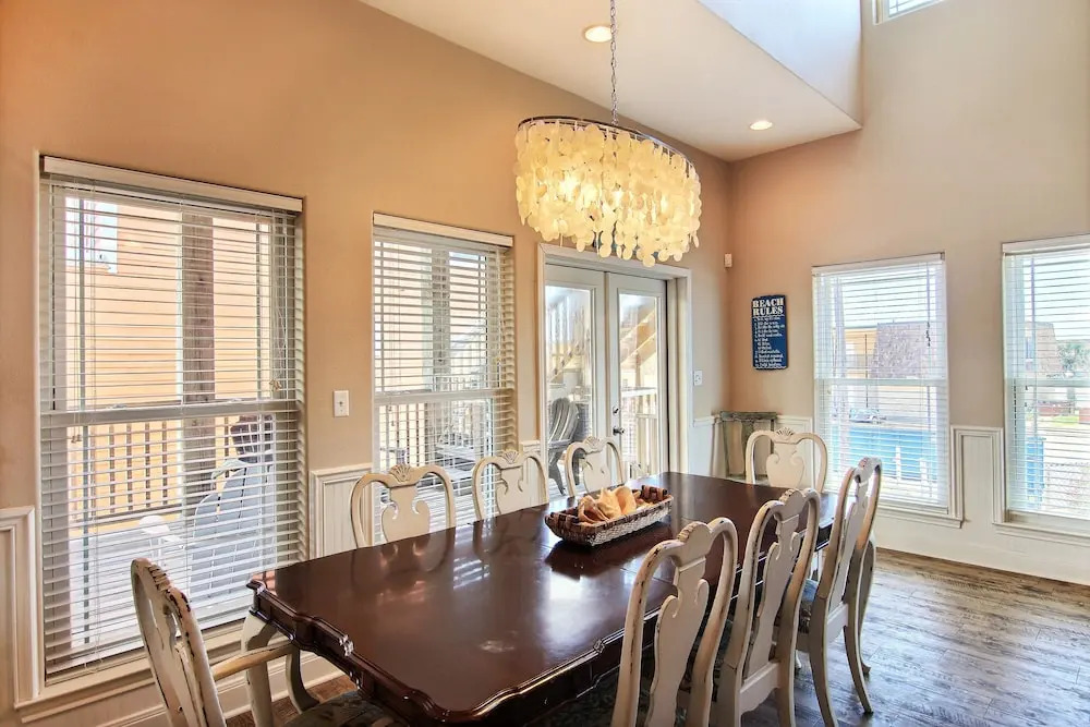 Treasure Isle 4 Bedrooms 5 Bathrooms Home