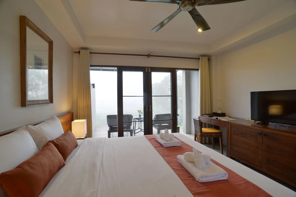 Yoma Hotel, Pai