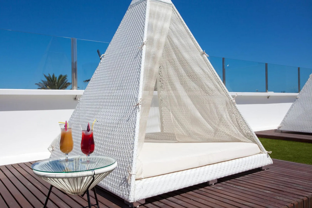 Bristol Sunset Beach - Holiday Apartments