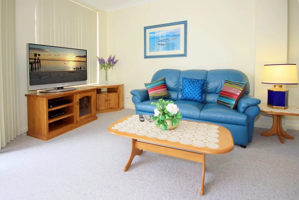 Magnus Pines, Unit 10/52 Magnus Street
