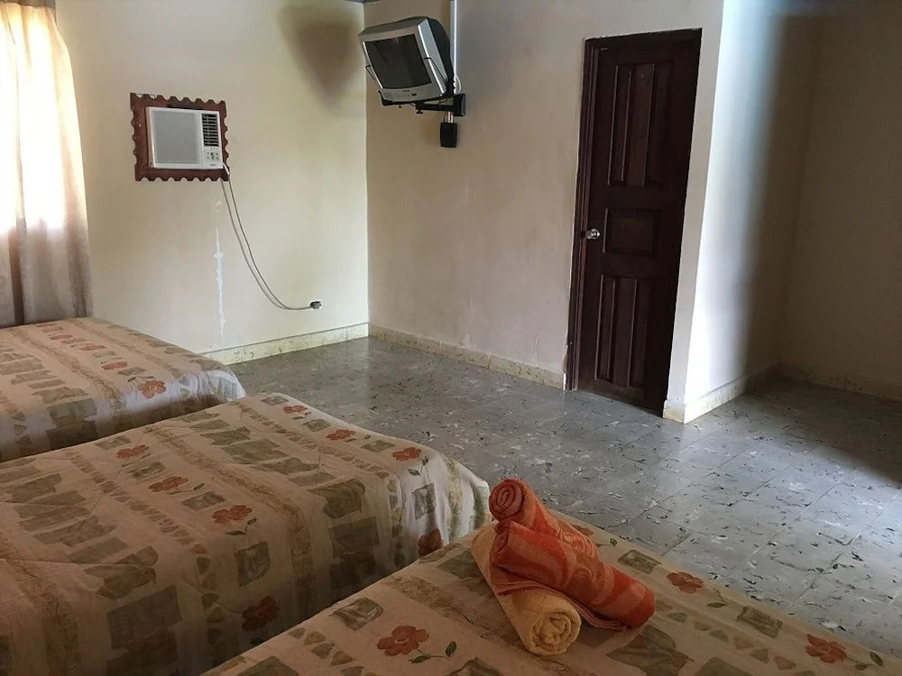 Gorgona Beach Hotel