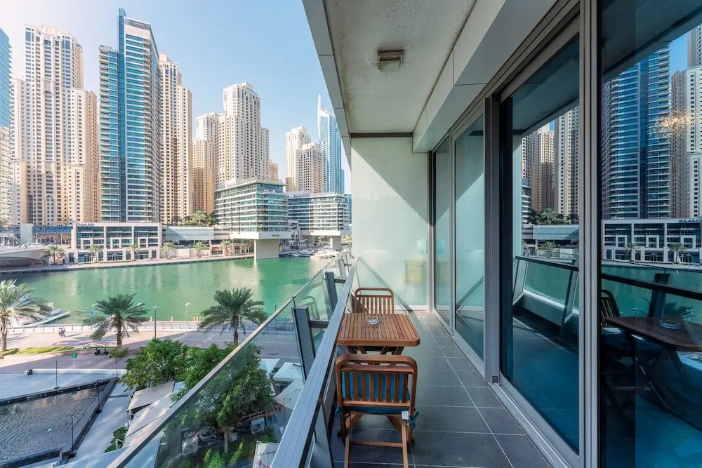 Lux Holiday Home Dubai Silverene Studios
