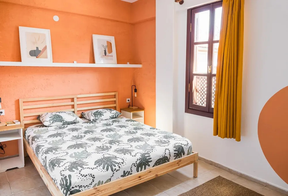 Boho Oldtown Apart and Hostel