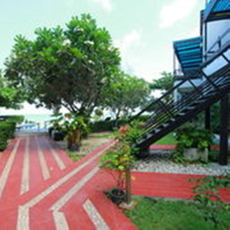 Maya Koh Lanta Resort