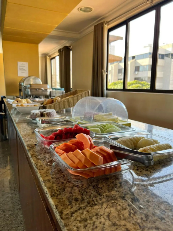 Crystal Plaza Hotel Marista