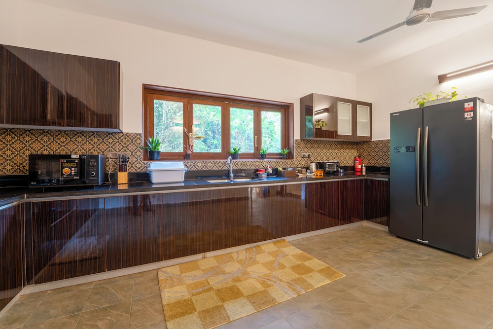 Alara by Alaya Stays 4-BHK Apartment