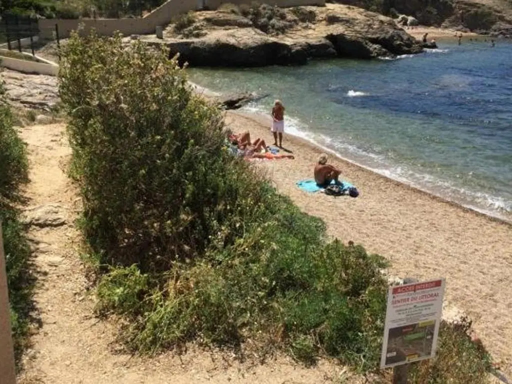 Appartement Six-Fours-les-Plages, 2 pièces, 4 personnes - FR-1-316-237