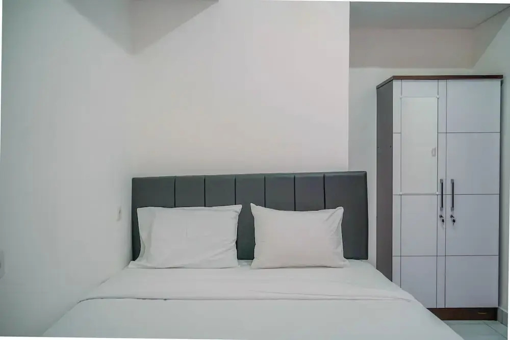 Fully Furnished and Homey 1BR Casa De Parco Apartment