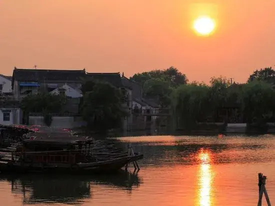 Yunlu Atrium Xixiangli Homestay (Kunshan Jinxi Branch)