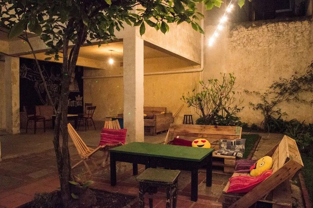 Vato Loko Hostel Pub