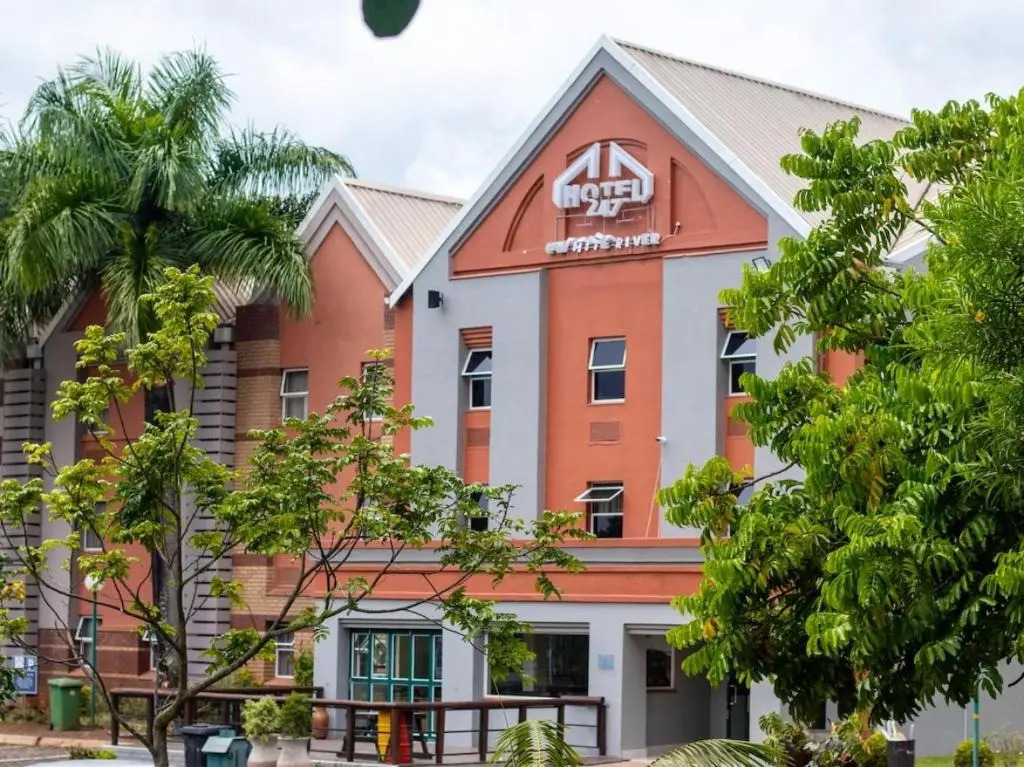 Hotel247