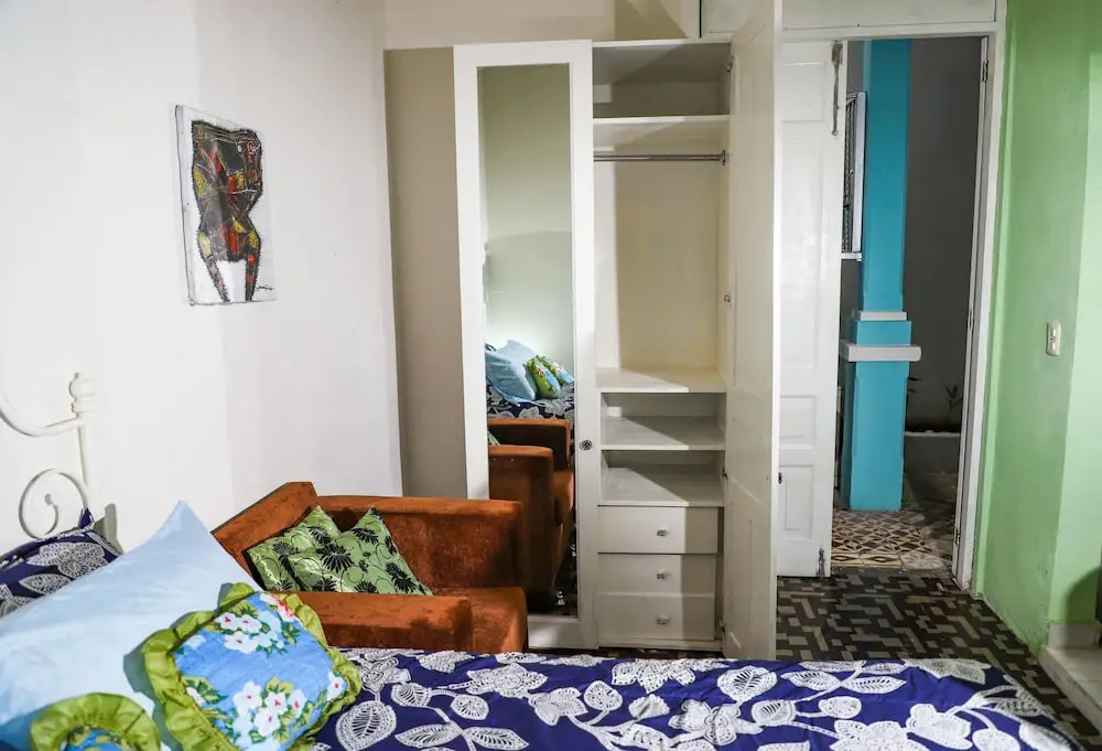 Santome aparta estudio