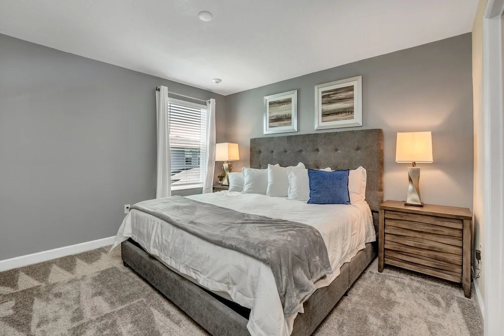 4559naluxury Lake View 8 BR Villa With Games Room
