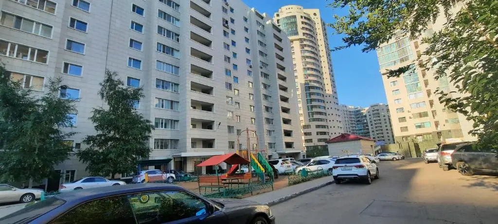 Просторная 1ком квартира у Набережной Астаны
