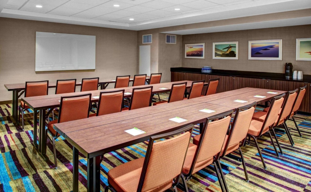 Fairfield Inn & Suites by Marriott Los Angeles LAX/El Segundo
