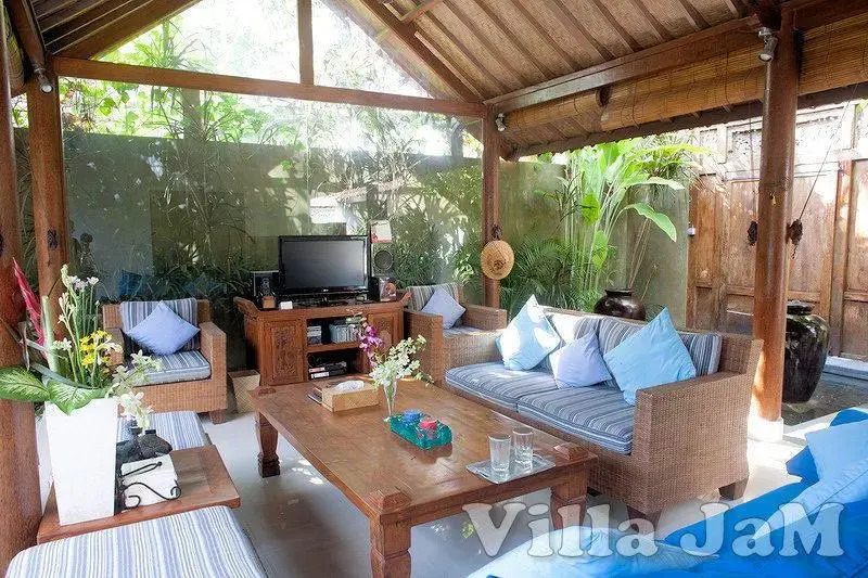 Villa Nana by Pertama Stay