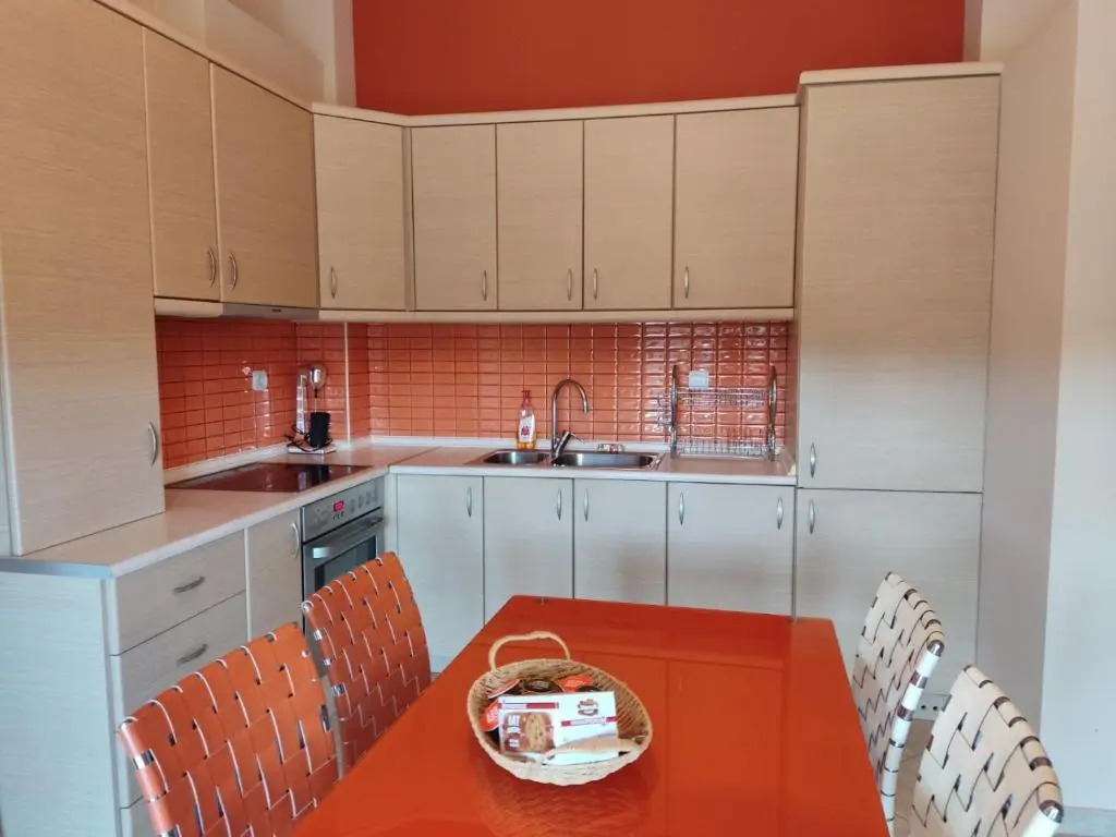 Eri Apartment