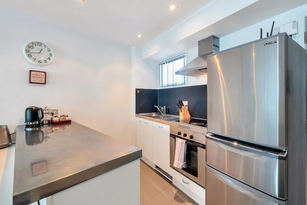 Spacious 2BR CBD Apartment Balcony