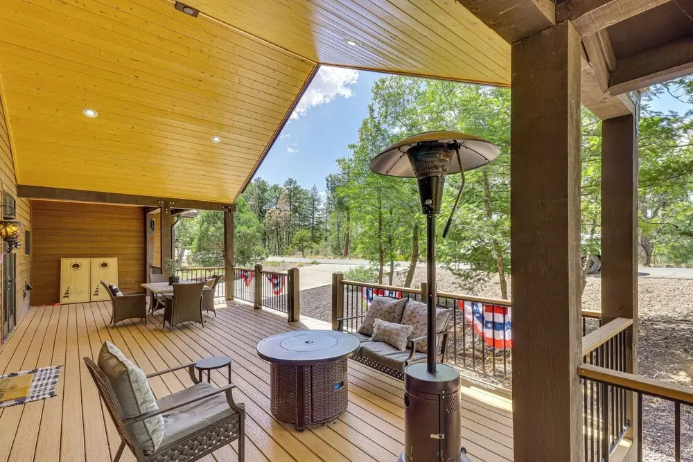 Porch, Fire Pit: 'pine View Retreat' in Lakeside!