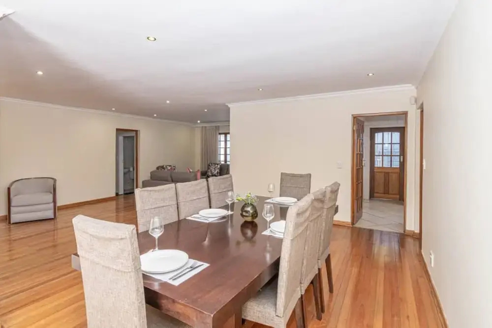 Super Spacious Fun Home! With Pool, Den and Bar