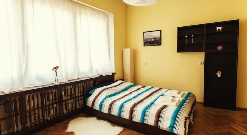 Rakovski Apartment