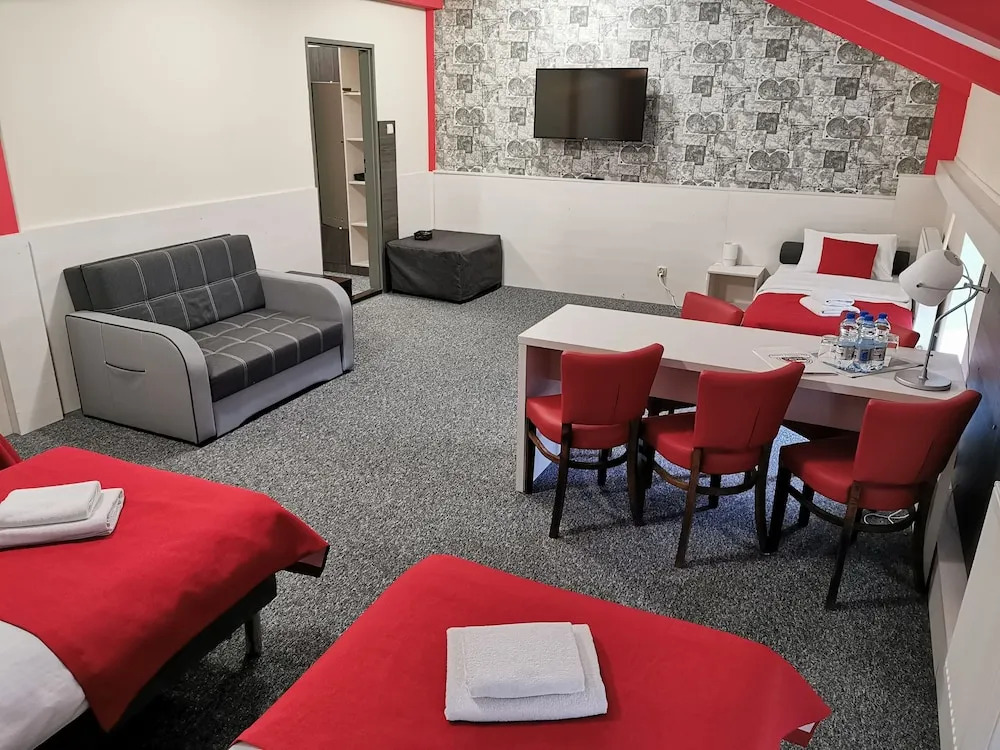 Hotel Przystanek Torun