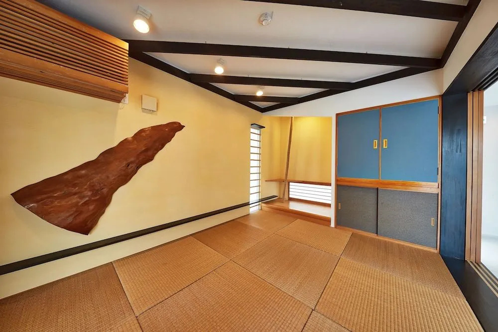 SKY Villa Toyohara