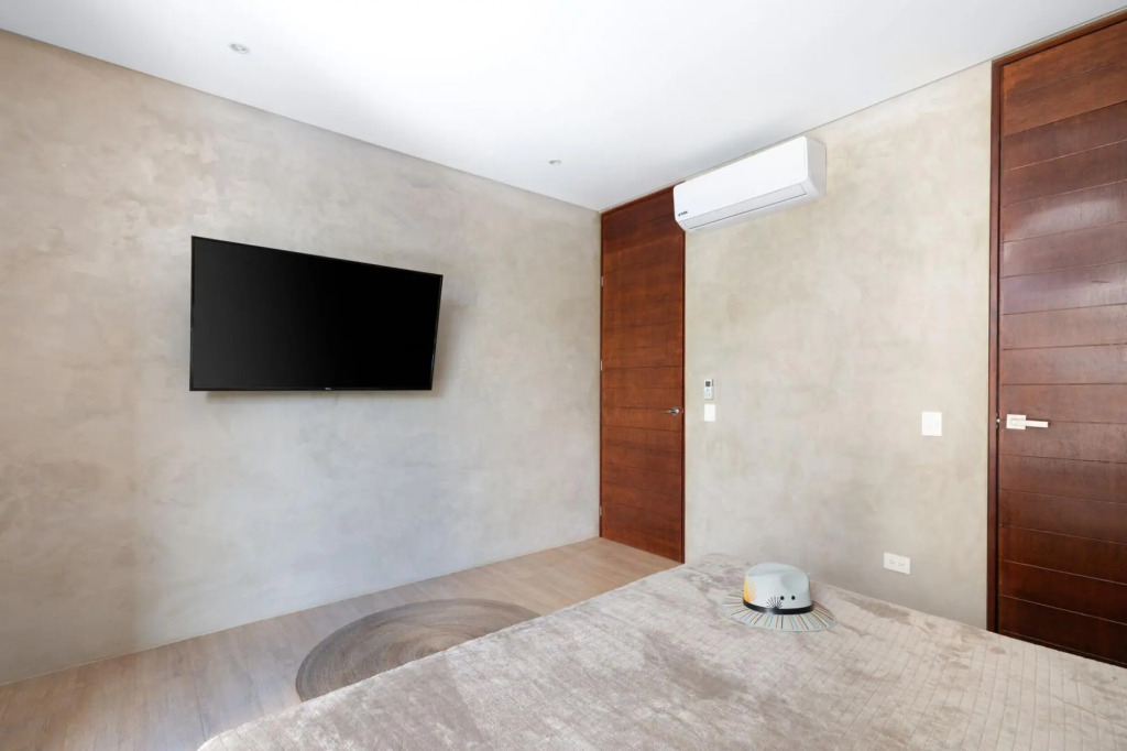 Stunning 2BR Apartment La Veleta Rooftop Pool Amazing Amenities Incredible Jungle View