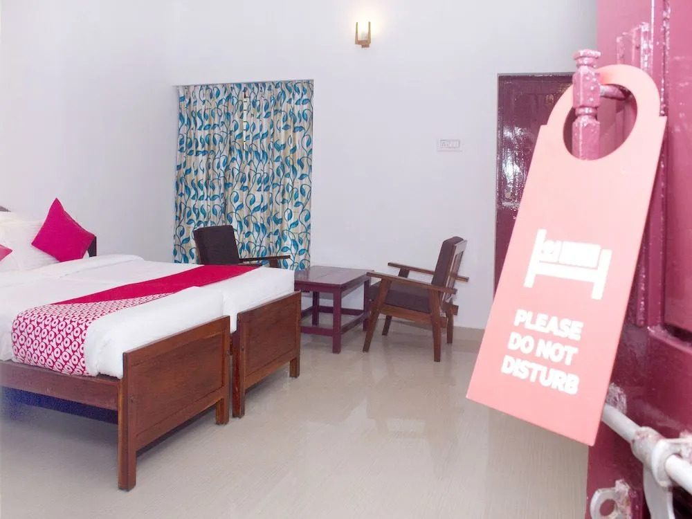OYO 13590 Saanvi Beach Resort