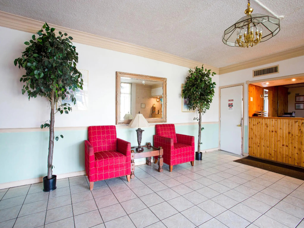 Americas Best Value Inn Rockford